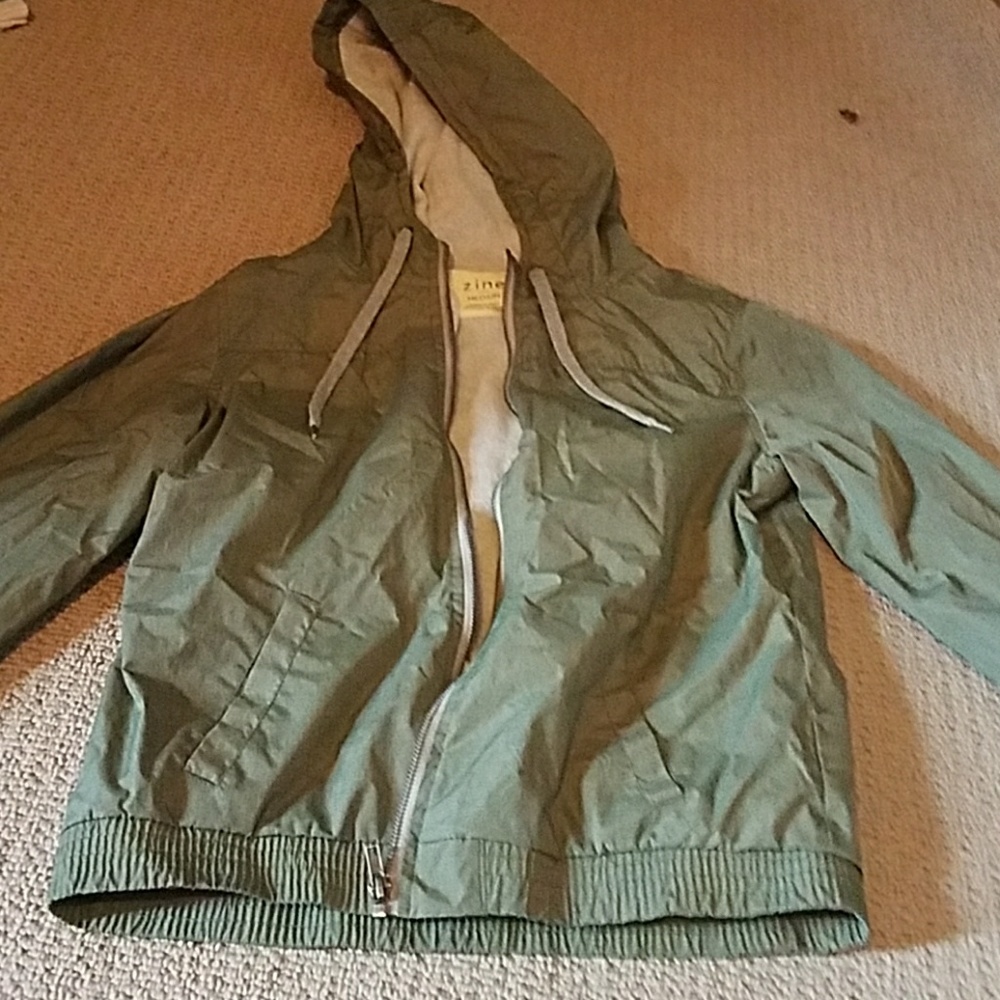 Adorable zine coat.